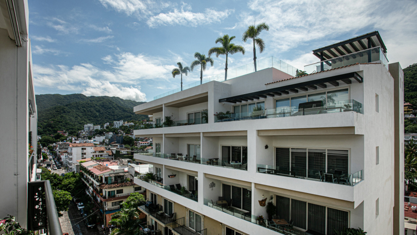 275 Venustiano Carranza, Puerto Vallarta, 48380, 2 Bedrooms Bedrooms, 0 ,2 BathroomsBathrooms,Condos,For Sale,Urabn II,Venustiano Carranza,7,1038
